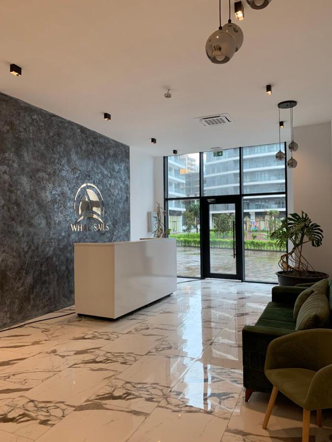 White Sails Apartment Batumi Ngoại thất bức ảnh