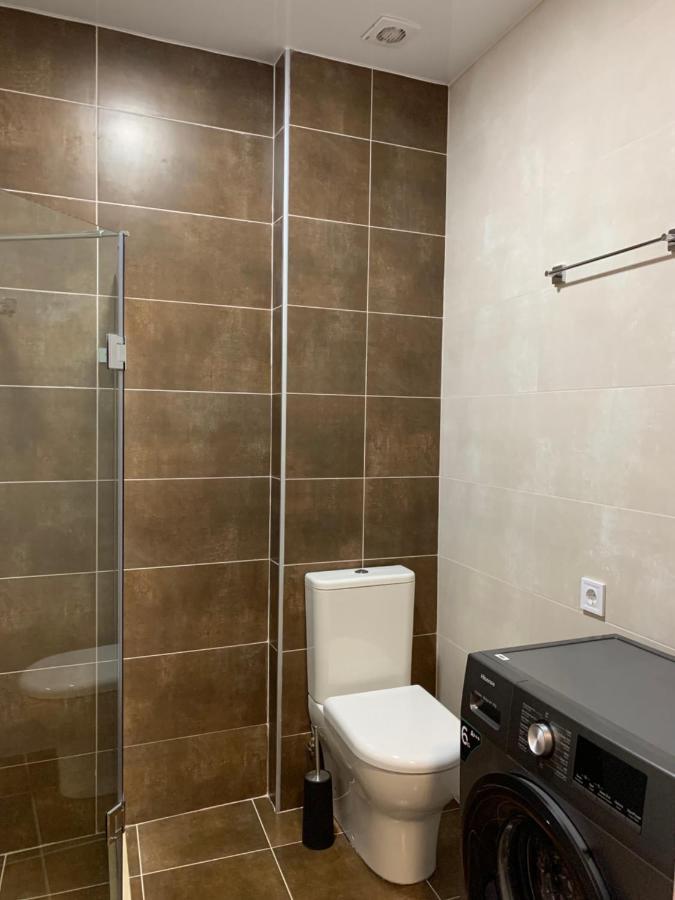 White Sails Apartment Batumi Ngoại thất bức ảnh
